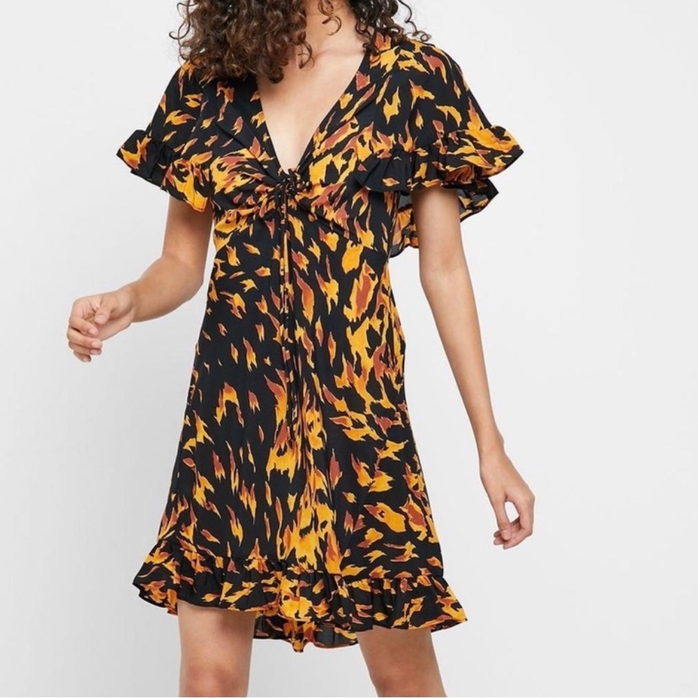 Topshop Ruffle Hem Dress Size‎ 10